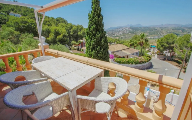 Alma - holiday home with private swimming pool in Benitachell
