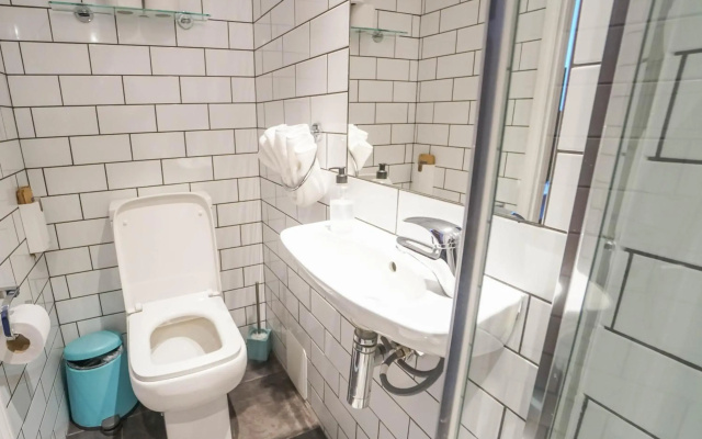 St Athans Hotel