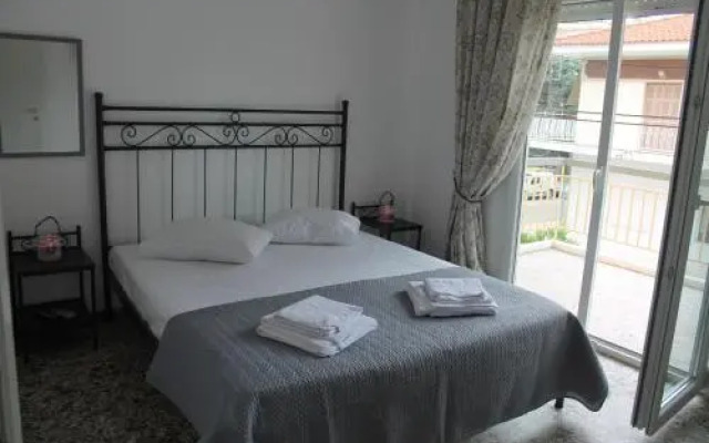 Dimitriadis Hotel