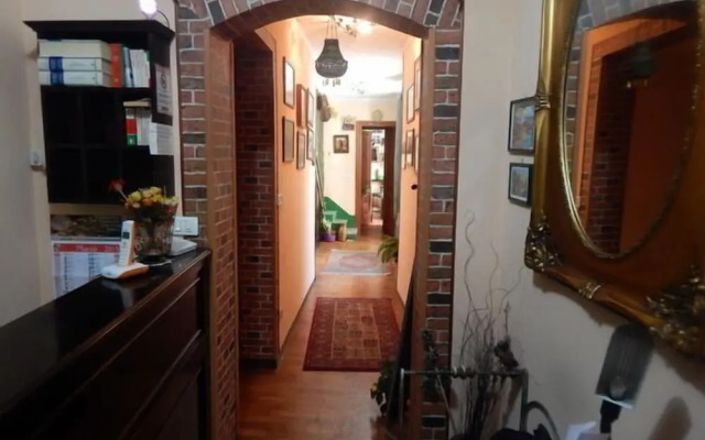Hernandez House