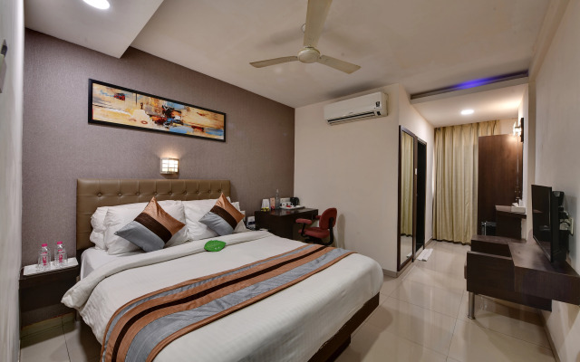 Click Hotel Yuvraj