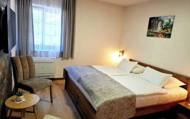 Plitvica Villa Prica