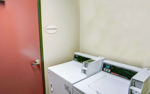Comfort Suites Pittsburgh Airport
