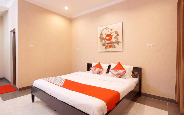 OYO 347 Bayang Brothers Guest House