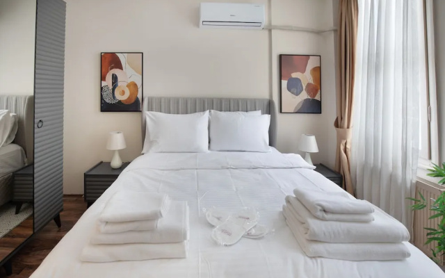 Gorgeous Central 1BR Apt near Galataport