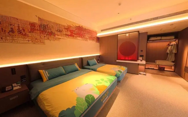 Inzone Garland Hotel