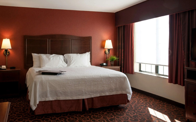 Hampton Inn & Suites Aberdeen