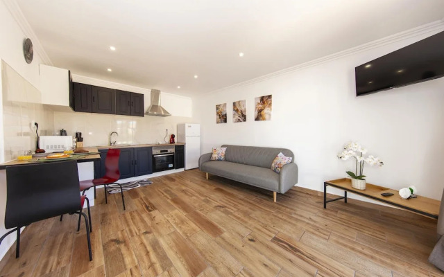 S 03 - 1 Bed Flat in Quinta S o Silvestre