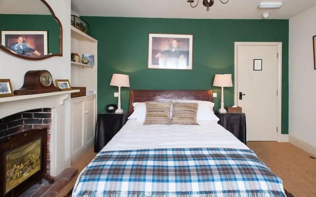 The Peat Spade Inn