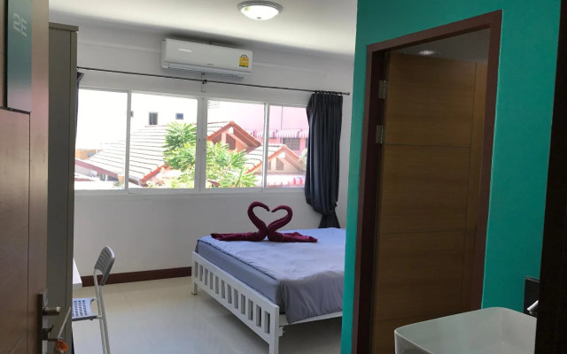 Bedbox Guesthouse & Hostel