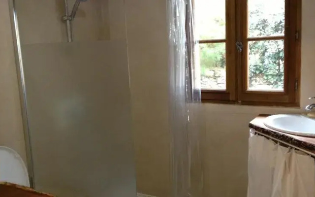 Chambre dHôtes "LAtelier"