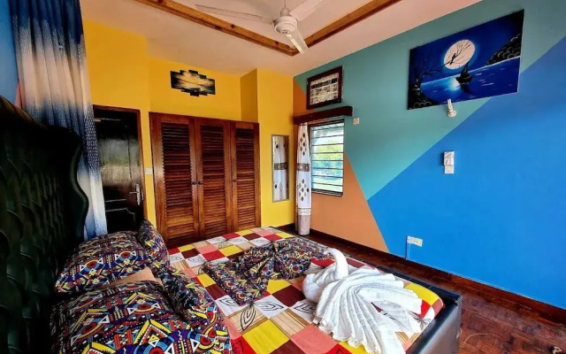 Lux Suites Solar Holiday Apartments