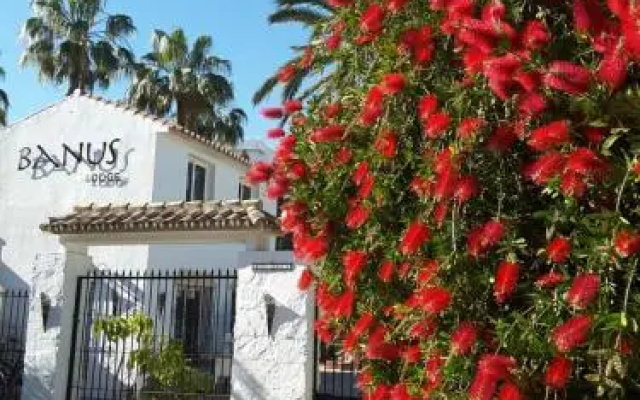 Banus Lodge