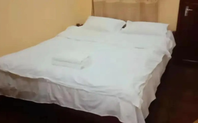 Green Land Hotel
