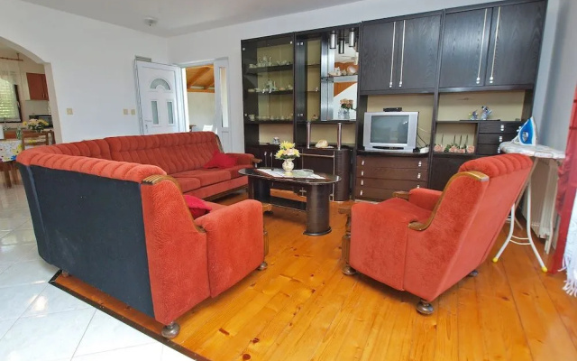 Apartment 603