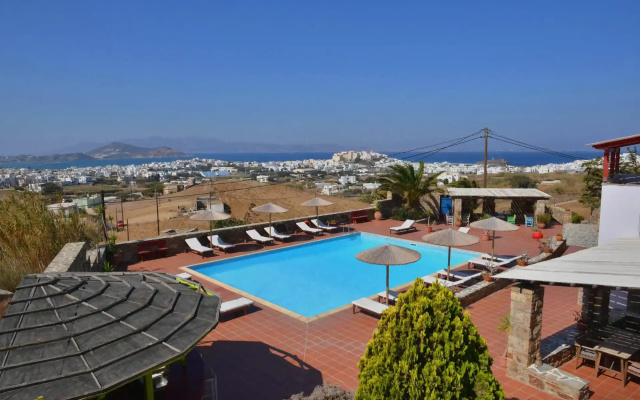 Paradisia Suites