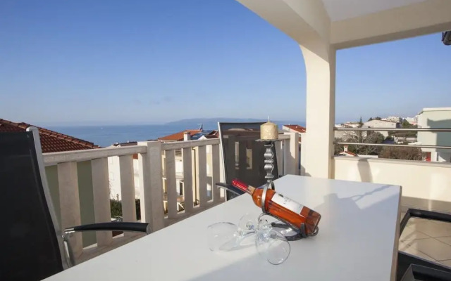 Apartment Almera N9