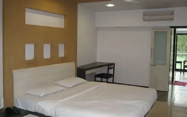 Bijis Hill Retreat