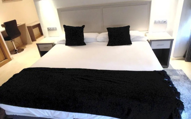 Hotel Trueba