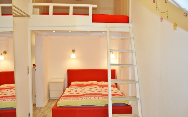 GoVienna Belvedere Apartment