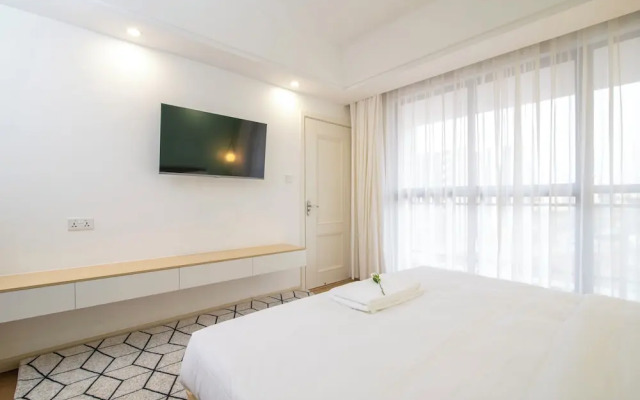 Laurel Hill Suites