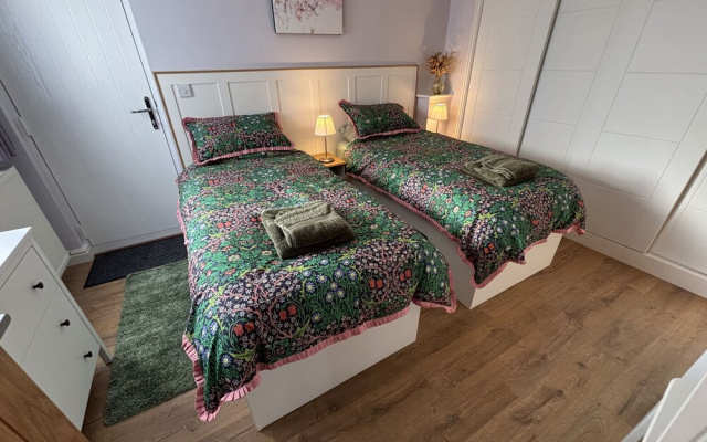 Drapers Cottage