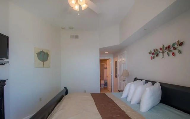 Legacy II 1404 Penthouse