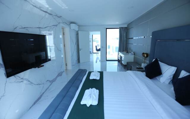 Private Pool, Luxury Villa in Central Pattaya, 16PPL (Palmc11&Palmc12) 1