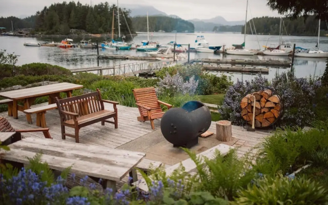 Tofino Swell Lodge