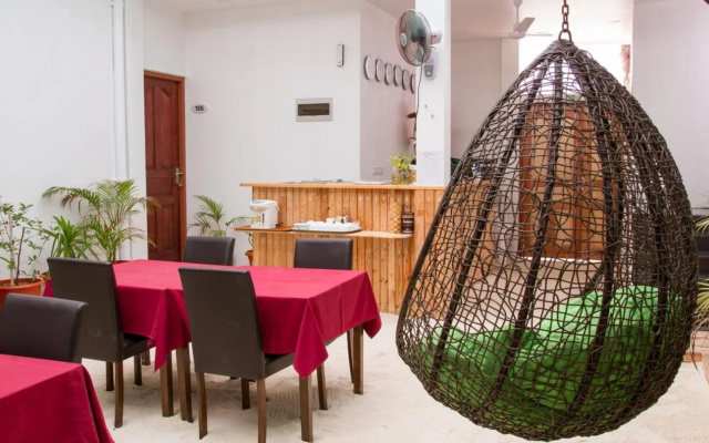 Отель Royal Pearl Inn