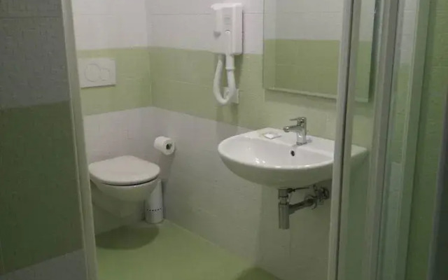 Hotel Settibi