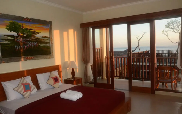 Amed Sunset Beach