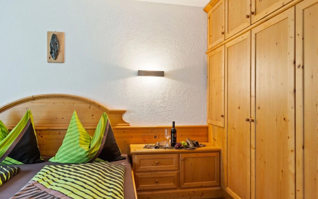 Comfy Apartment in Aschau im Zillertal near Ski Zillertal