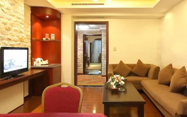 Dinghuang Hotel