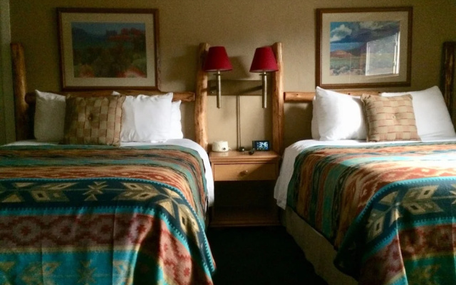 Sitzmark Chalet Inn