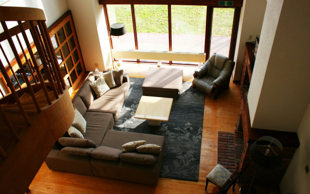 Lakehouse At Toyako
