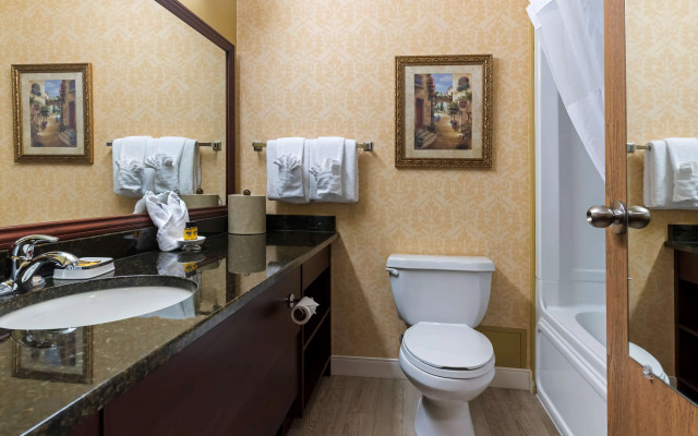 Best Western Plus Grand-Sault Hotel & Suites