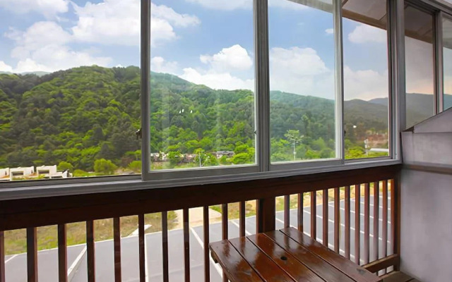 Gapyeong Boratvithyanggi Pension