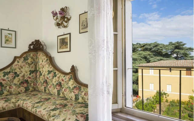 Borgo Villa Certano