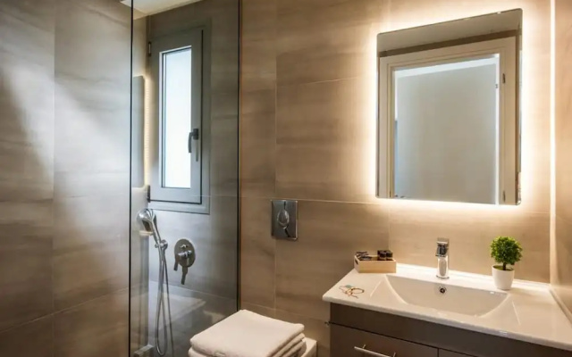 Knossos Palace by Luxury Living Apartments