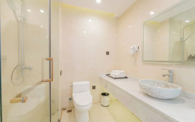 Clair Culture Hotel