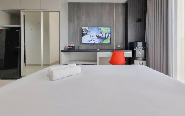 Homey And Scenic Studio At Patraland Amarta Apartment