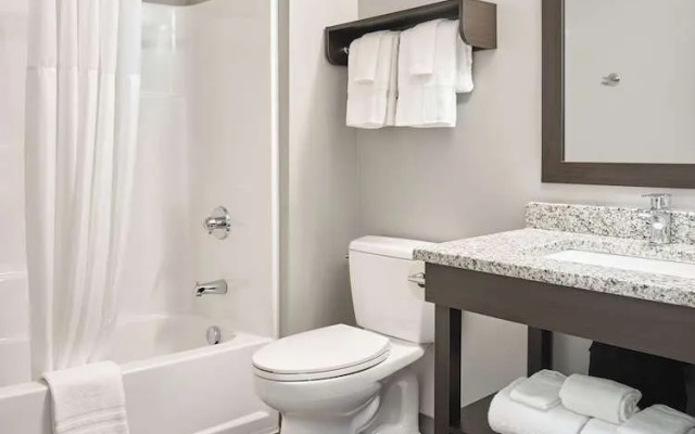stayAPT Suites San Antonio-Randolph