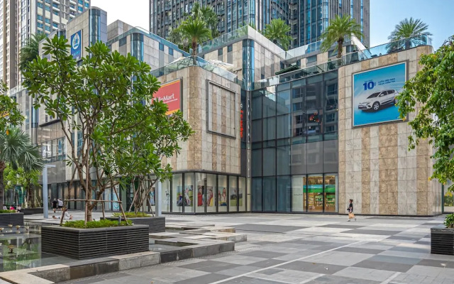 The Celavie Serviced Apartment Landmark