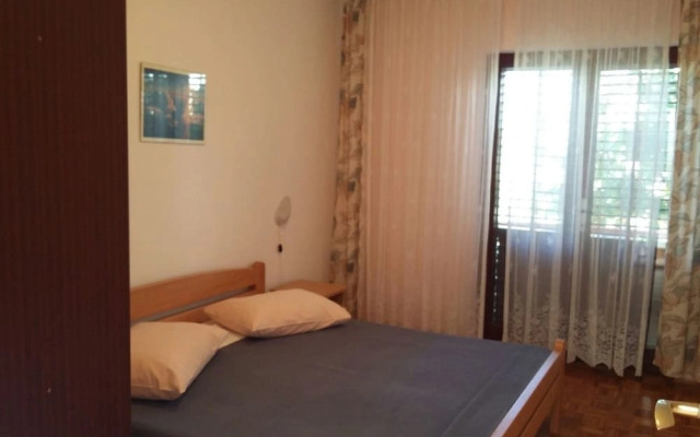 Apartments Pere