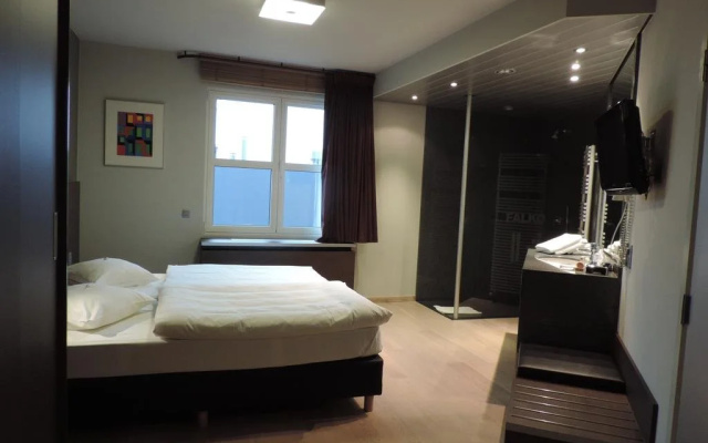 Falko Hotel