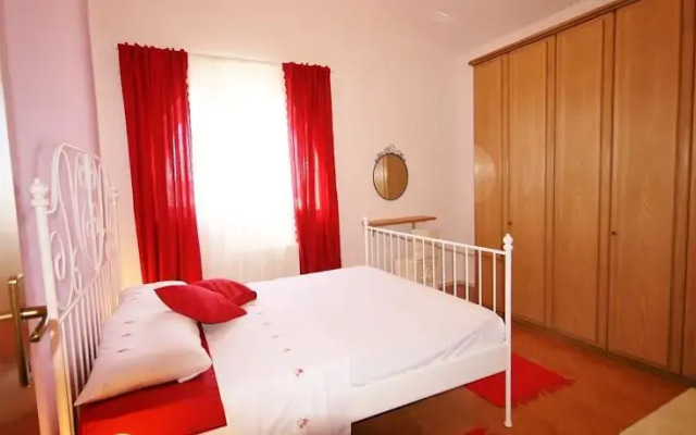 Apartments Villa Loredana 233