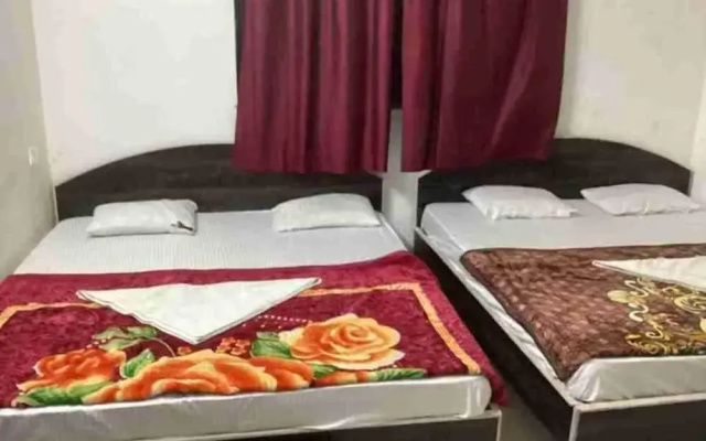Hotel Dharam Mukti