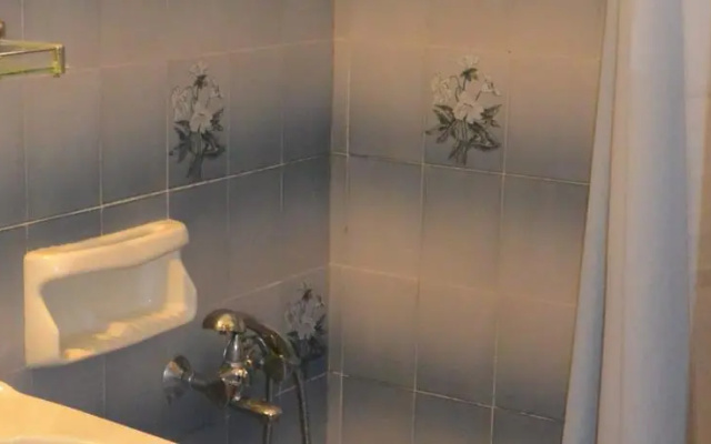 Kosmas Rooms
