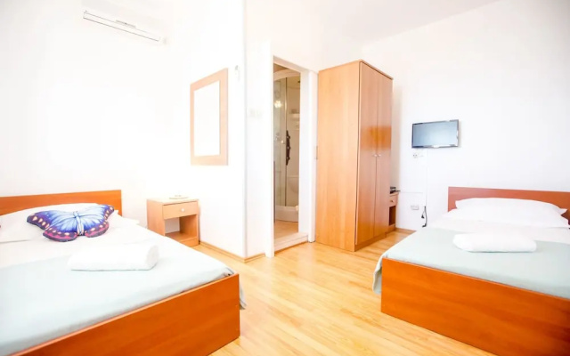 Apartment Jaka